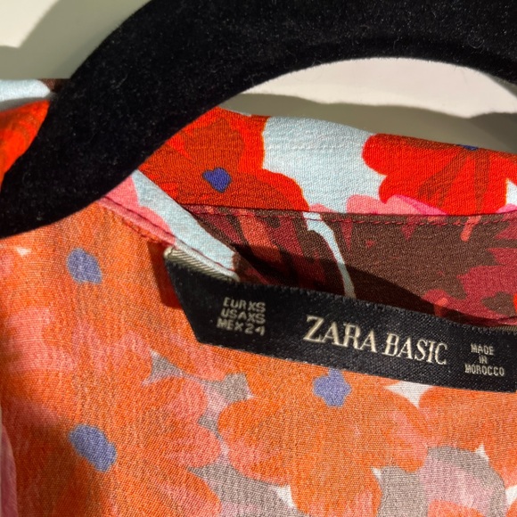 Zara Floral Button Up Collared Blouse - Picture 2 of 3